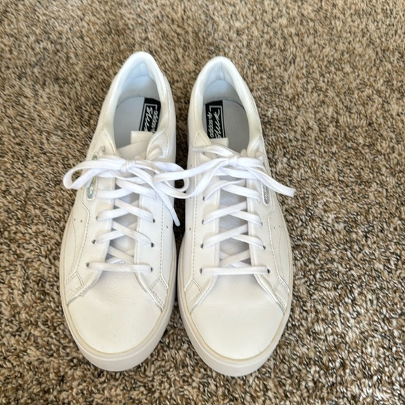 Shoes - Picture 1 of 3